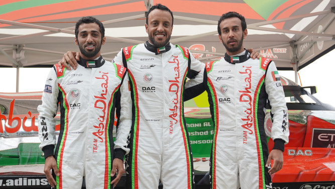 "Abu Dhabi Powerboat Team" to participate in 4 World Championships