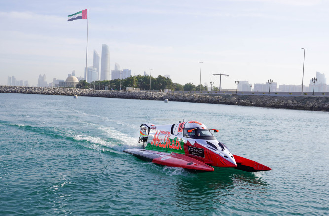 Abu Dhabi Formula 1 Powerboat Team Launches Intensive Training Program Ahead of Final Round